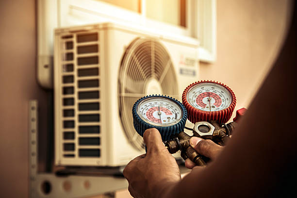 Professional Hvac technician working in Saint Clair, PA